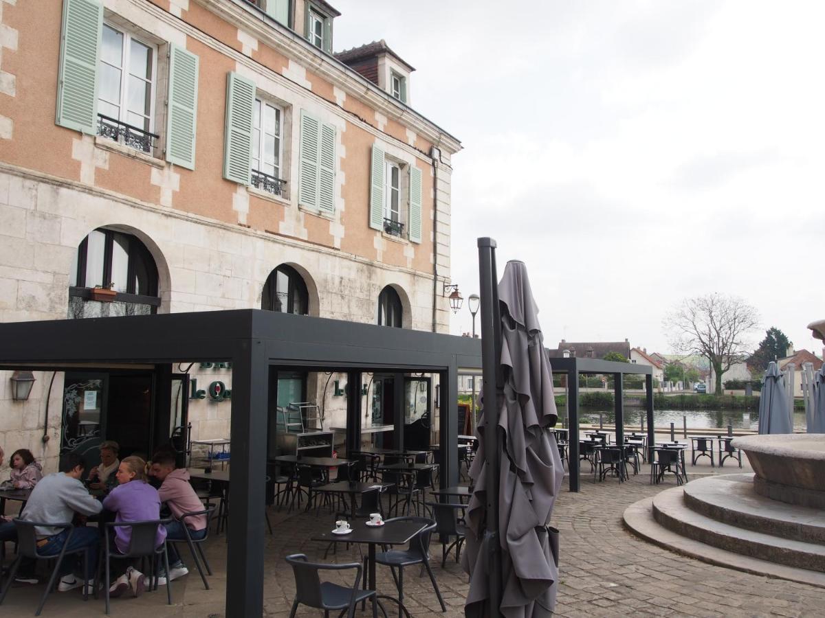 Le Mont Brenn Auxerre Exterior foto