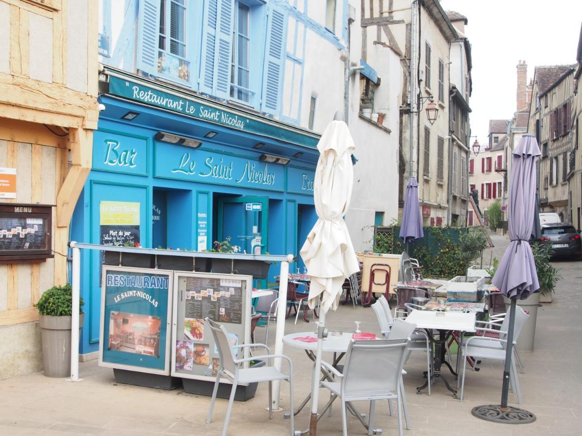 Le Mont Brenn Auxerre Exterior foto